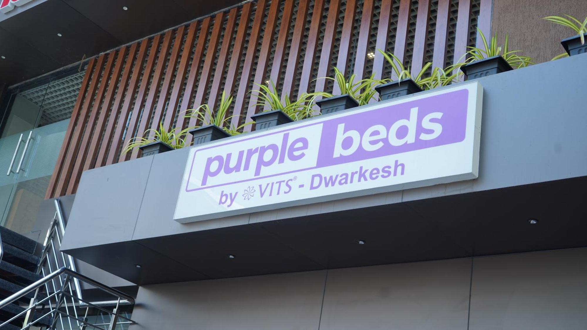 Purple Beds By Vits Dwarkesh, Surat Hotel Salabatpura Buitenkant foto